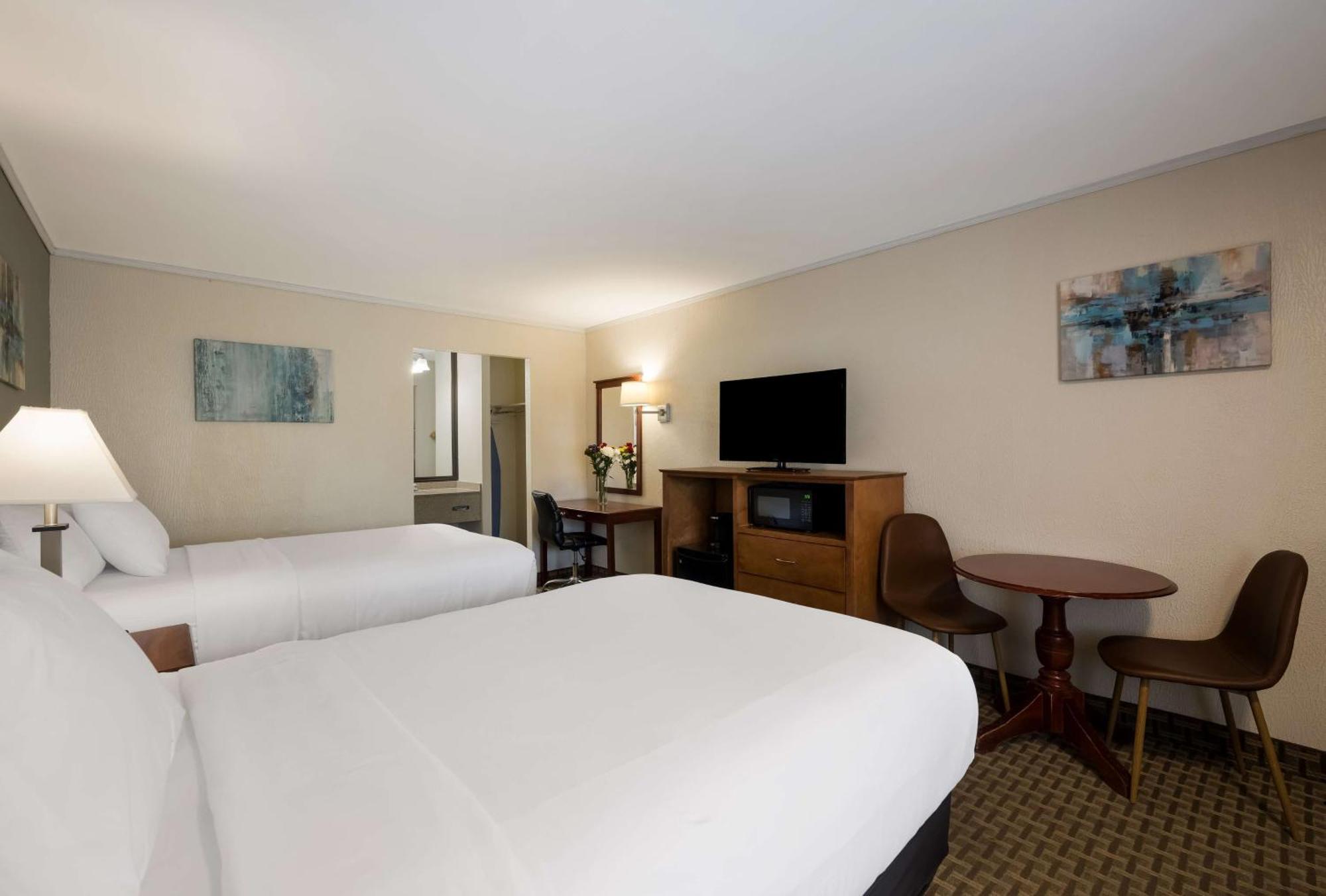 Surestay Plus By Best Western Woodbury Inn Buitenkant foto