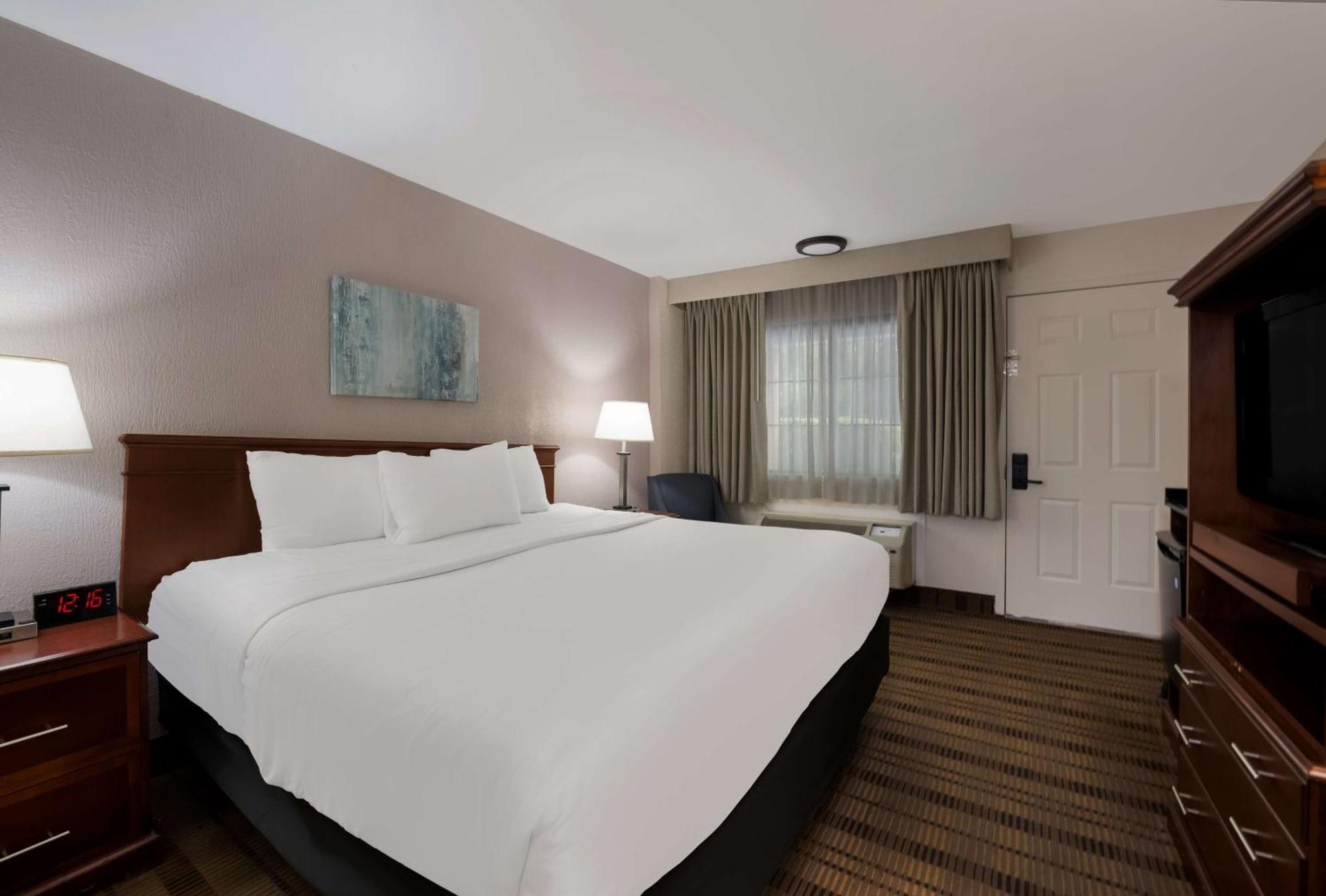 Surestay Plus By Best Western Woodbury Inn Buitenkant foto