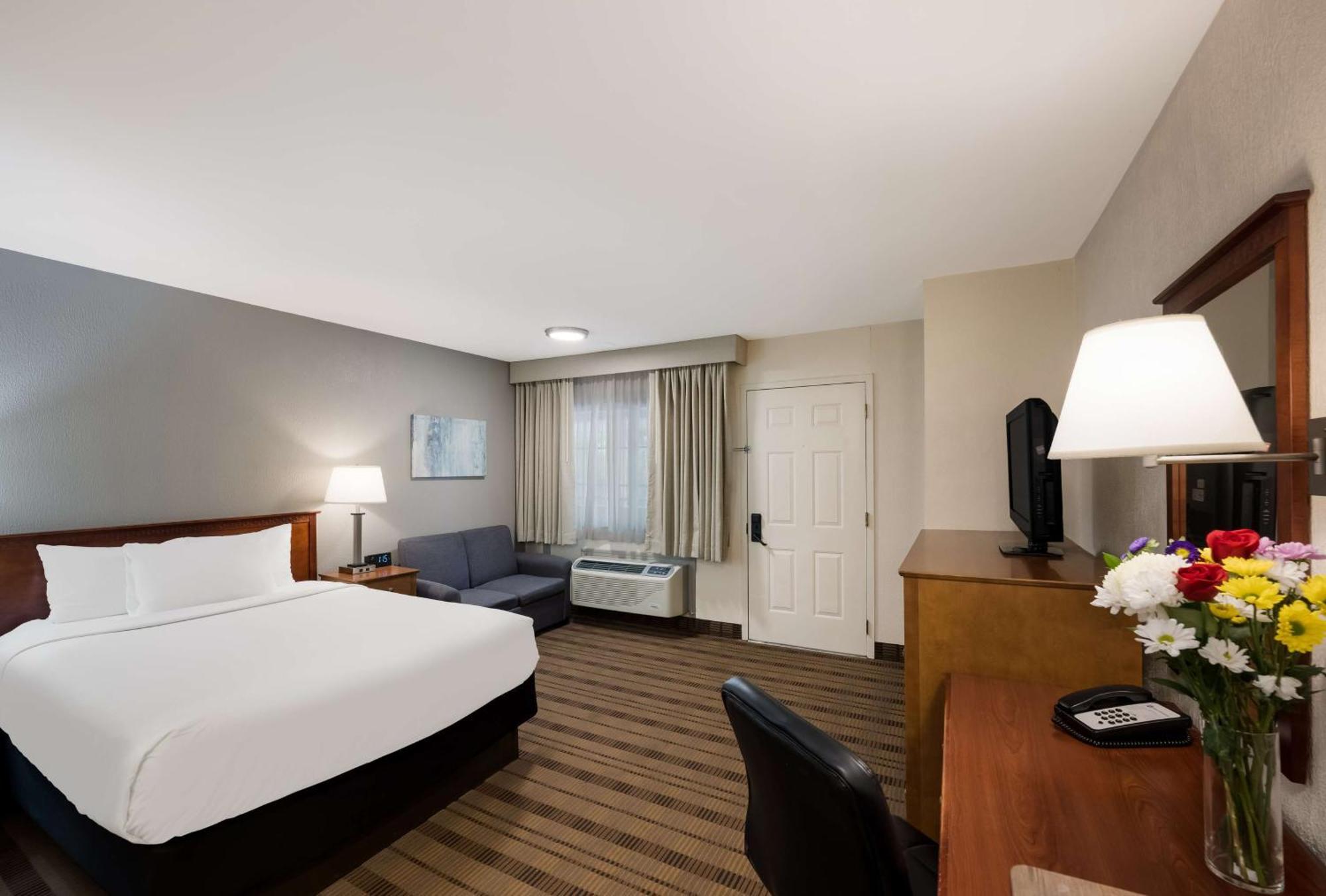 Surestay Plus By Best Western Woodbury Inn Buitenkant foto