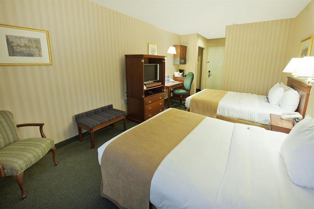 Surestay Plus By Best Western Woodbury Inn Kamer foto